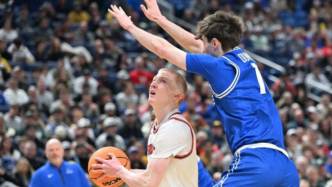 Georgia rides 3 key returnees into opener vs. North Carolina Central 