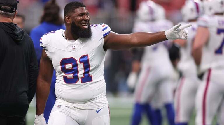 Bills send condolences to Ed Oliver following death of son