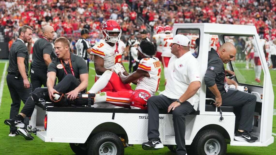 Report: Chiefs WR Tyquan Thornton (ankle) out 3-4 months 