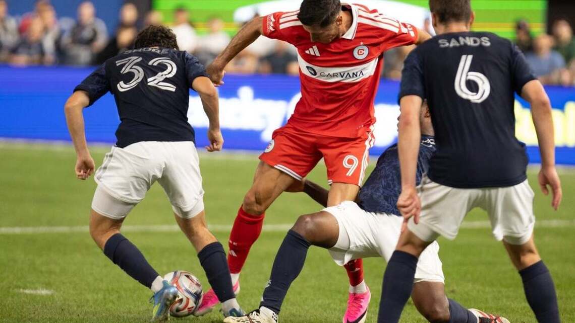 Charlotte looks to keep rolling, add to Fire's recent woes 