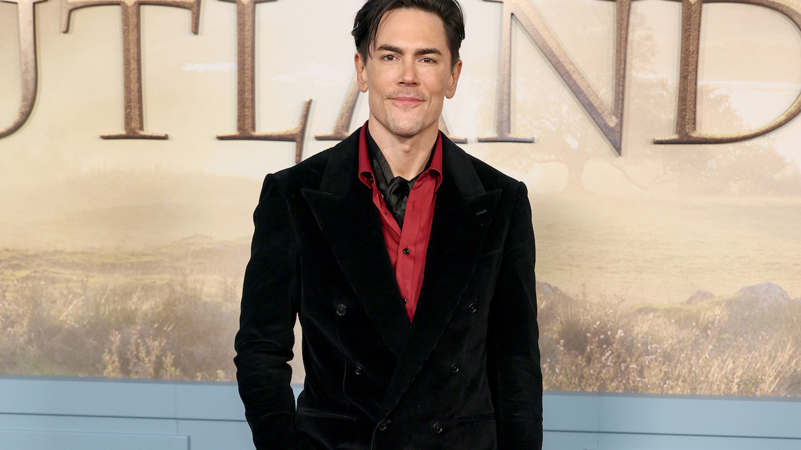 Tom Sandoval Seen Pushing Victoria Lee Robinson's Dad Into Fire Pit in Fight 