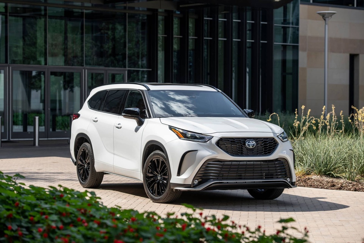  2026 Toyota Highlander Toyota