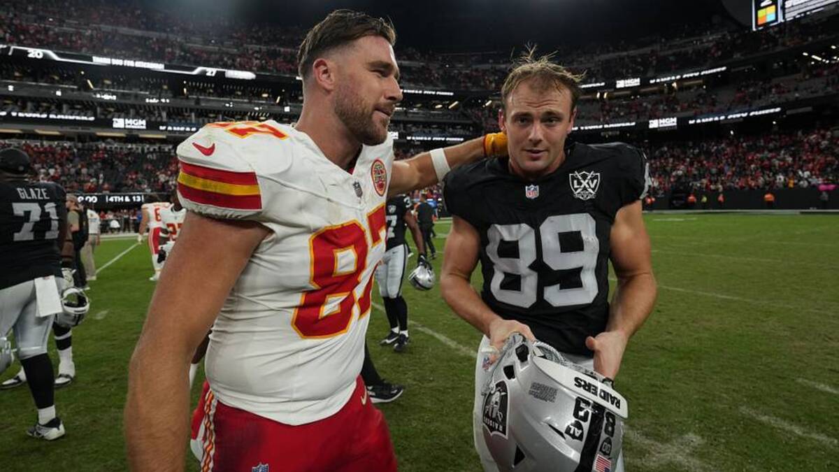  Could Brock Bowers break one of Travis Kelce's records in the future? | Kirby Lee-Imagn Images 