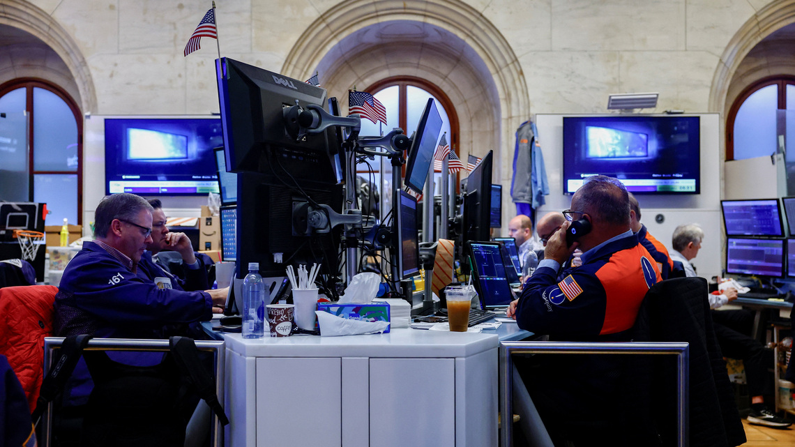 S&P 500 dips, Nasdaq higher after data shows moderate inflation rise 