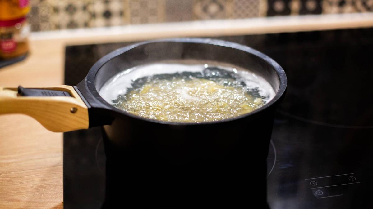 I used my clip-on strainer when making gnocchi tonight.