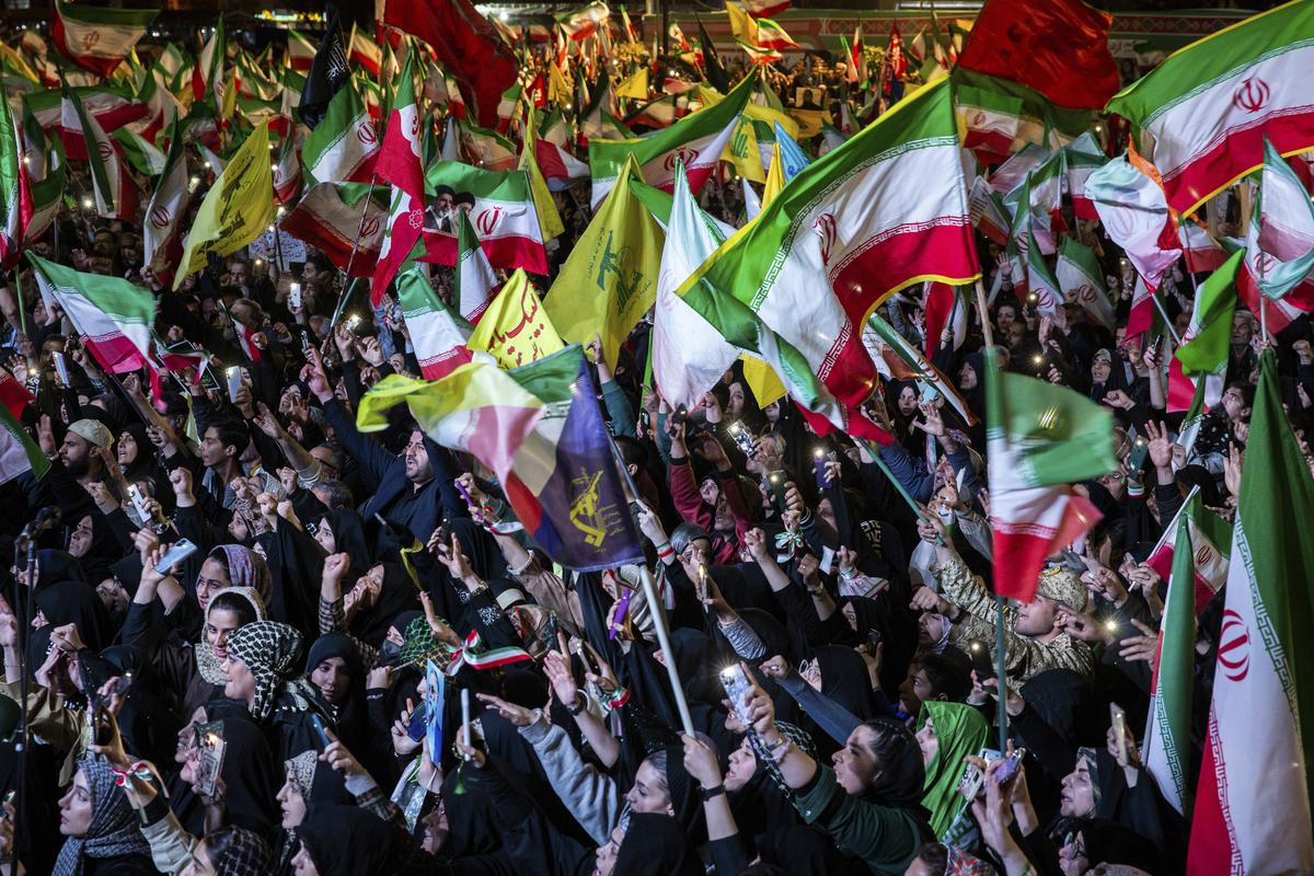 A pro-government demonstration in Enghelab Square in Tehran, Iran on Wednesday, April 22, 2026. The killing of Ayatollah Ali Khamenei has ushered in a new form of collective leadership, with more power for the generals of the Revolutionary Guard. (Arash Khamooshi/The New York Times)