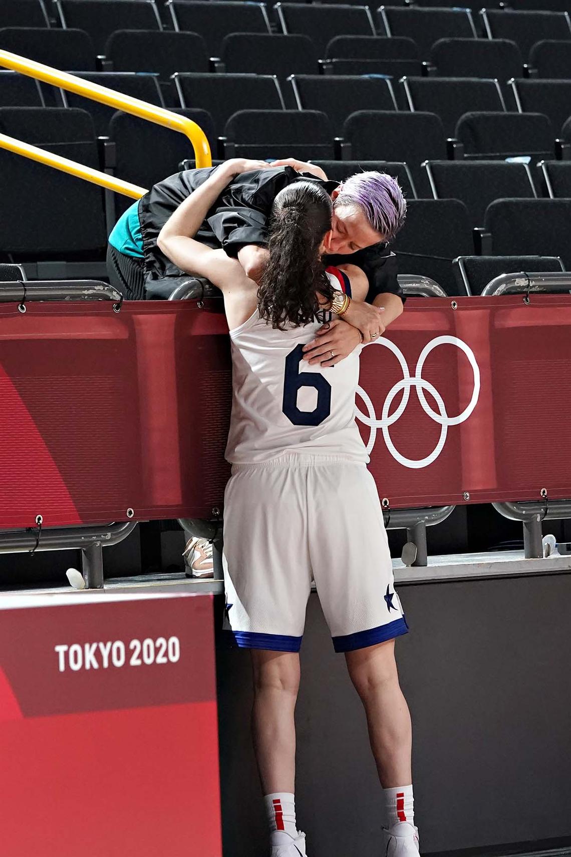  Richard Ellis/UPI/Shutterstock 