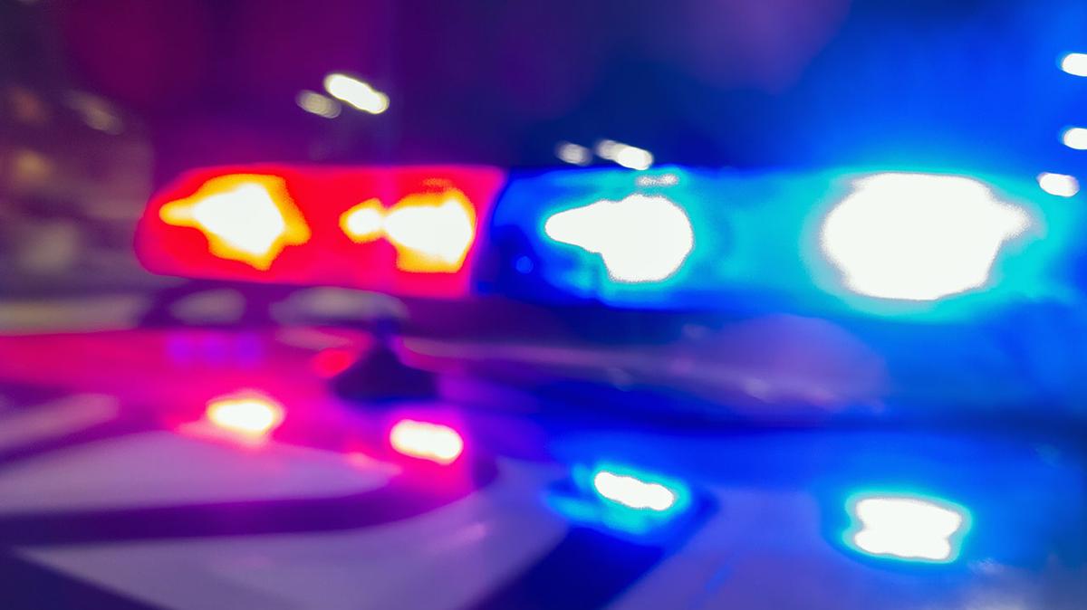 Police arrested a Boise man who was accused of threatening people with a knife and calling them racial slurs early Sunday morning.