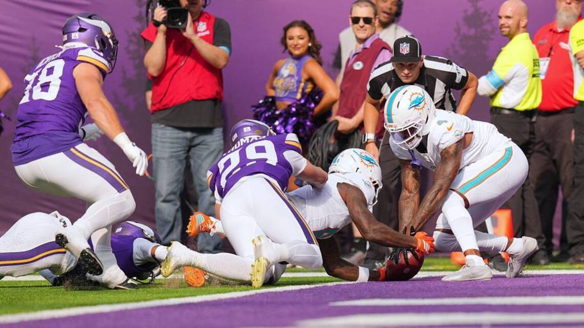 Dolphins-Vikings Week 4 Halftime Observations