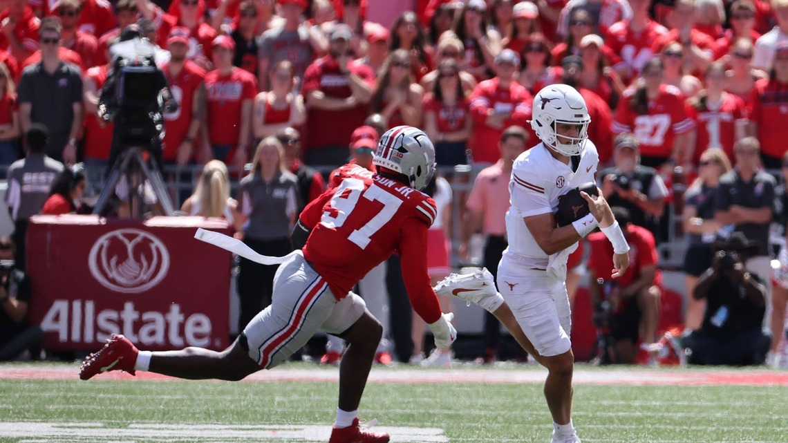 Poll: Who Will Win the Ohio State-Texas Game? 