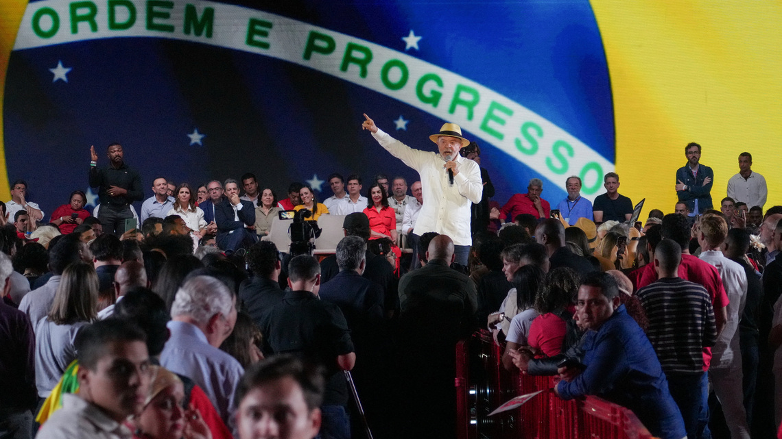 Lula leads Bolsonaro but gap narrows ahead of Brazil election, poll shows 