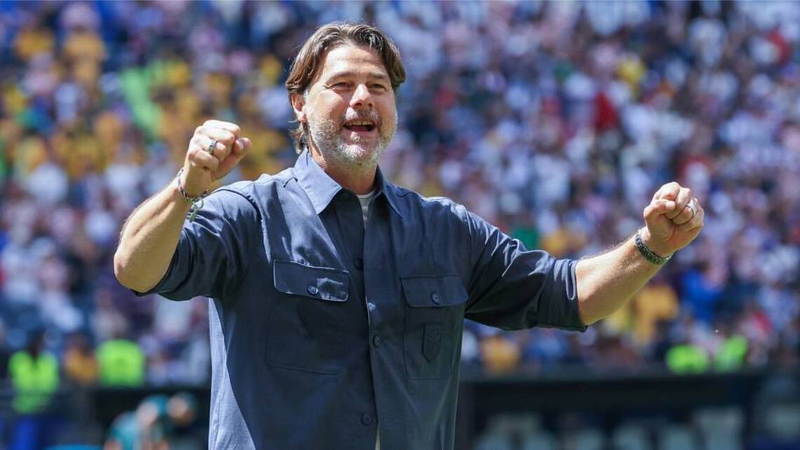 USMNT Manager Mauricio Pochettino's One Big Superstition at the World Cup