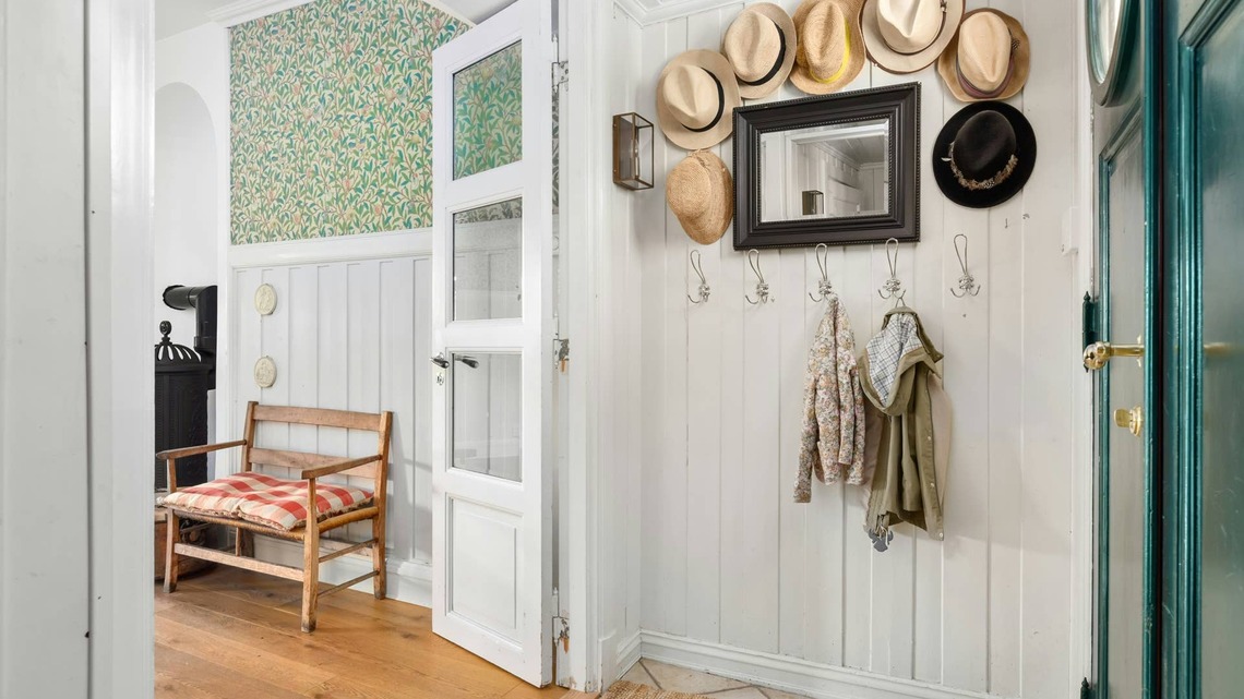 No Space for a Mudroom? Designers Give Their Top Tips for Creating a Hardworking Mudroom-Like Setup 