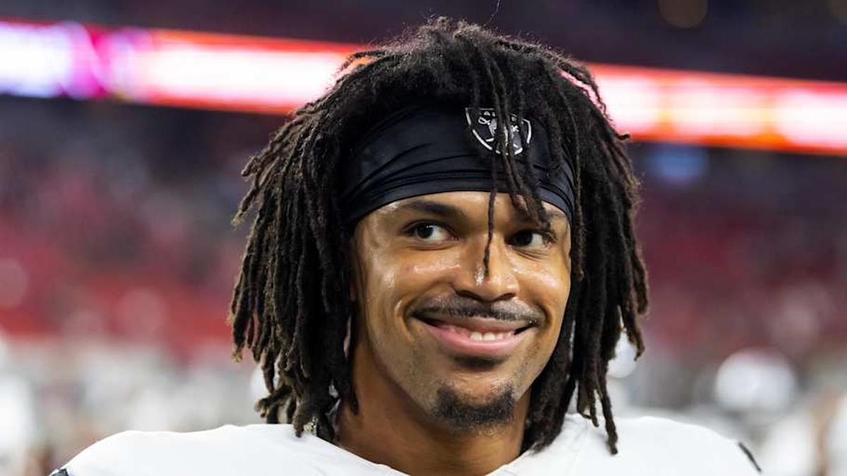  Aug 23, 2025; Glendale, Arizona, USA; Las Vegas Raiders cornerback Darien Porter (26) against the Arizona Cardinals during a preseason NFL game at State Farm Stadium. Mandatory Credit: Mark J. Rebilas-Imagn Images | Mark J. Rebilas-Imagn Images 
