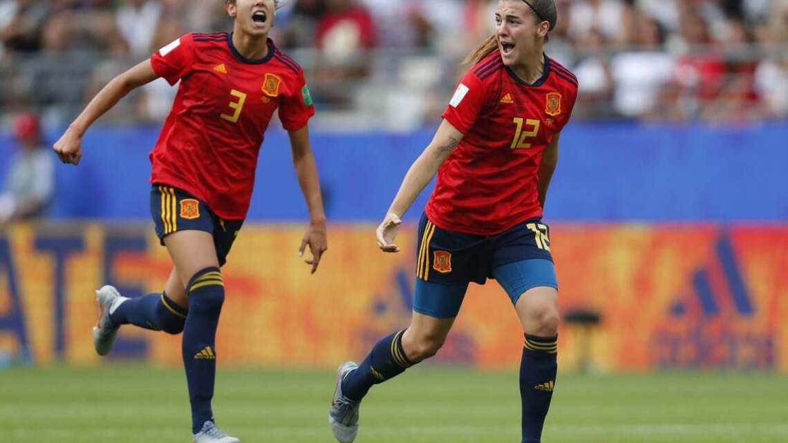 Chicago signs Spain star Leila Ouahabi to 3-year deal