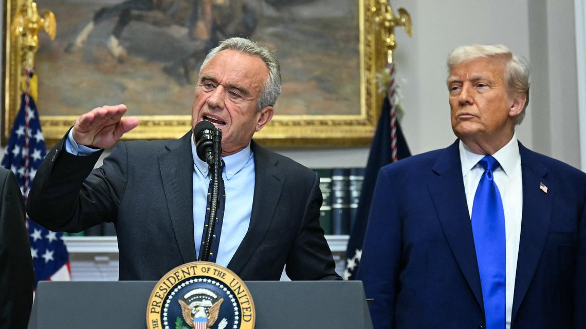 Commentary: Democrats must call out GOP on Trump's drug failures 