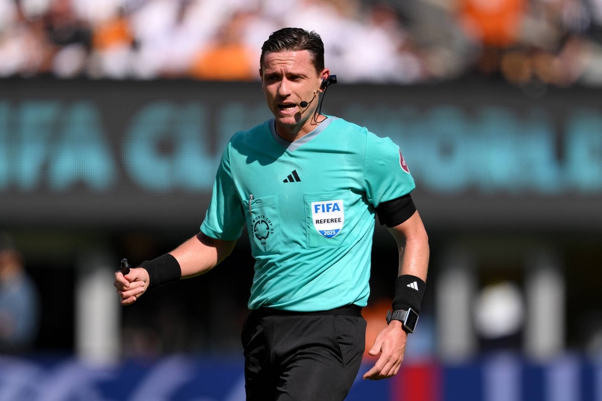  Referee Ramon Abatti looks on during the FIFA Club World Cup 2025 quarter-final match between Real Madrid CF and Borussia Dortmund at MetLife Stadium on July 05, 2025 in East Rutherford, New Jersey. (Photo by David Ramos/Getty Images) Photo by David Ramos/Getty Images