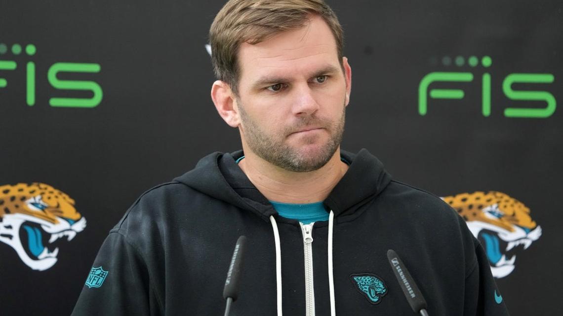 Bears officially promote Press Taylor to offensive coordinator 