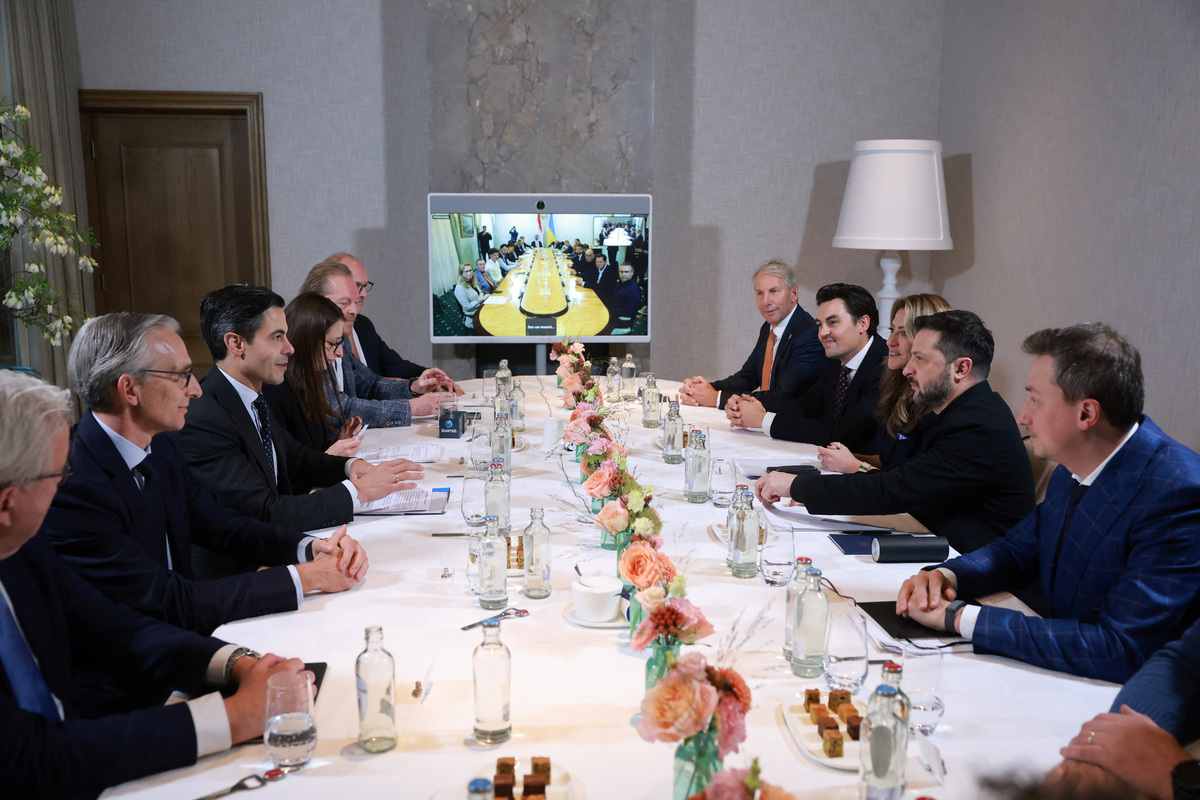Dutch pledge €500 million in military support to Ukraine | The Olympian