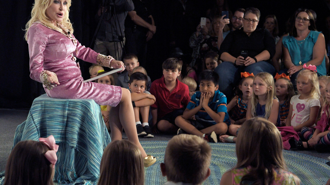 We should rename Nashville's airport after Dolly Parton | Opinion