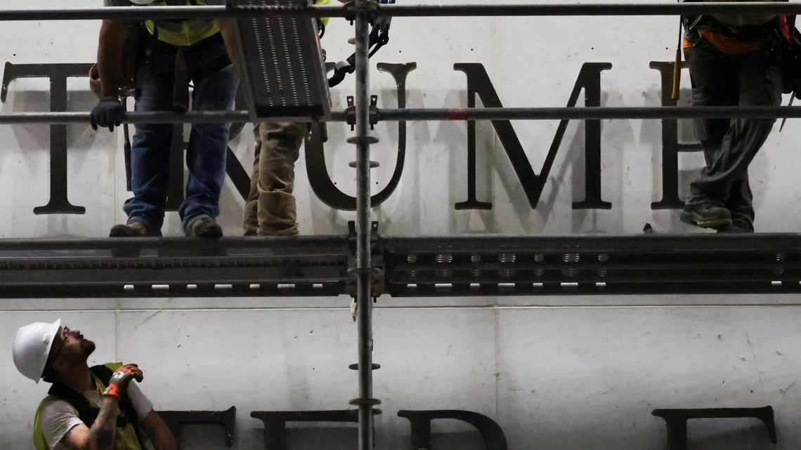 Trump administration misses deadline to remove his name from Kennedy Center 