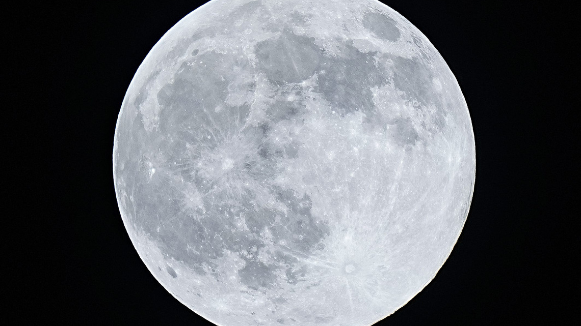 The Harvest Moon, aka 'Yellow Leaf Moon,' rises over Kentucky this week