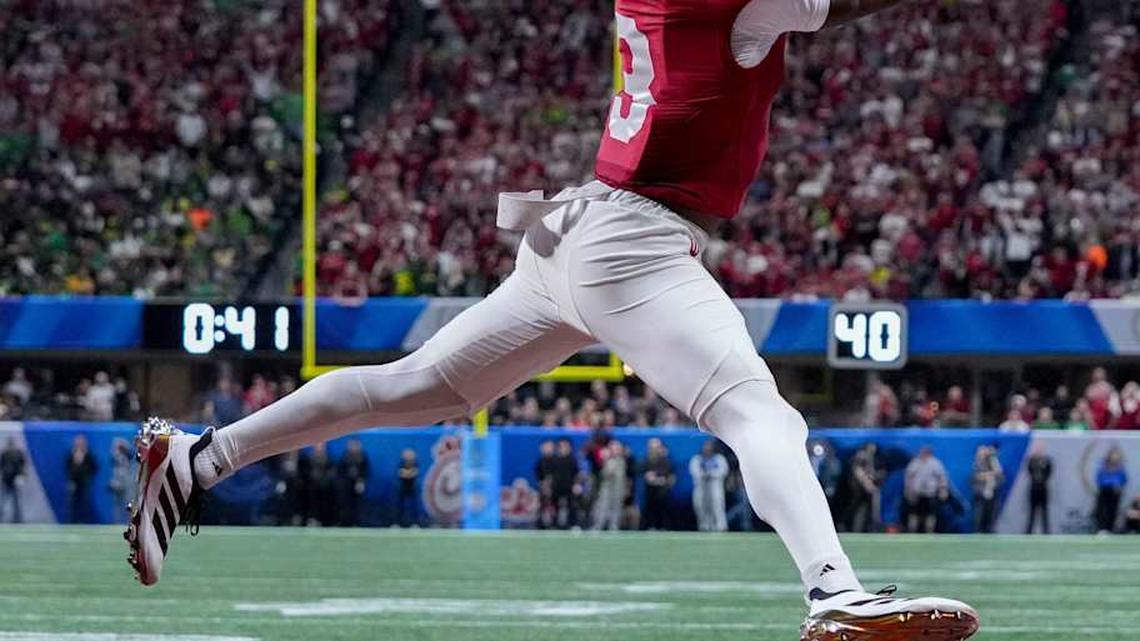  Hoosiers wide receiver Omar Cooper Jr. will be a first-round selection in the 2026 NFL draft. | Grace Hollars/IndyStar / USA TODAY NETWORK via Imagn Images 