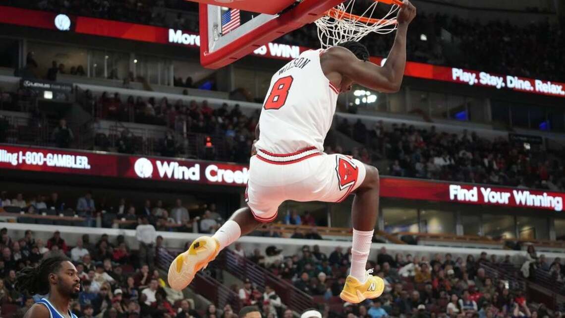 Bulls, Bucks coaches aim to rebound from disappointing debuts 