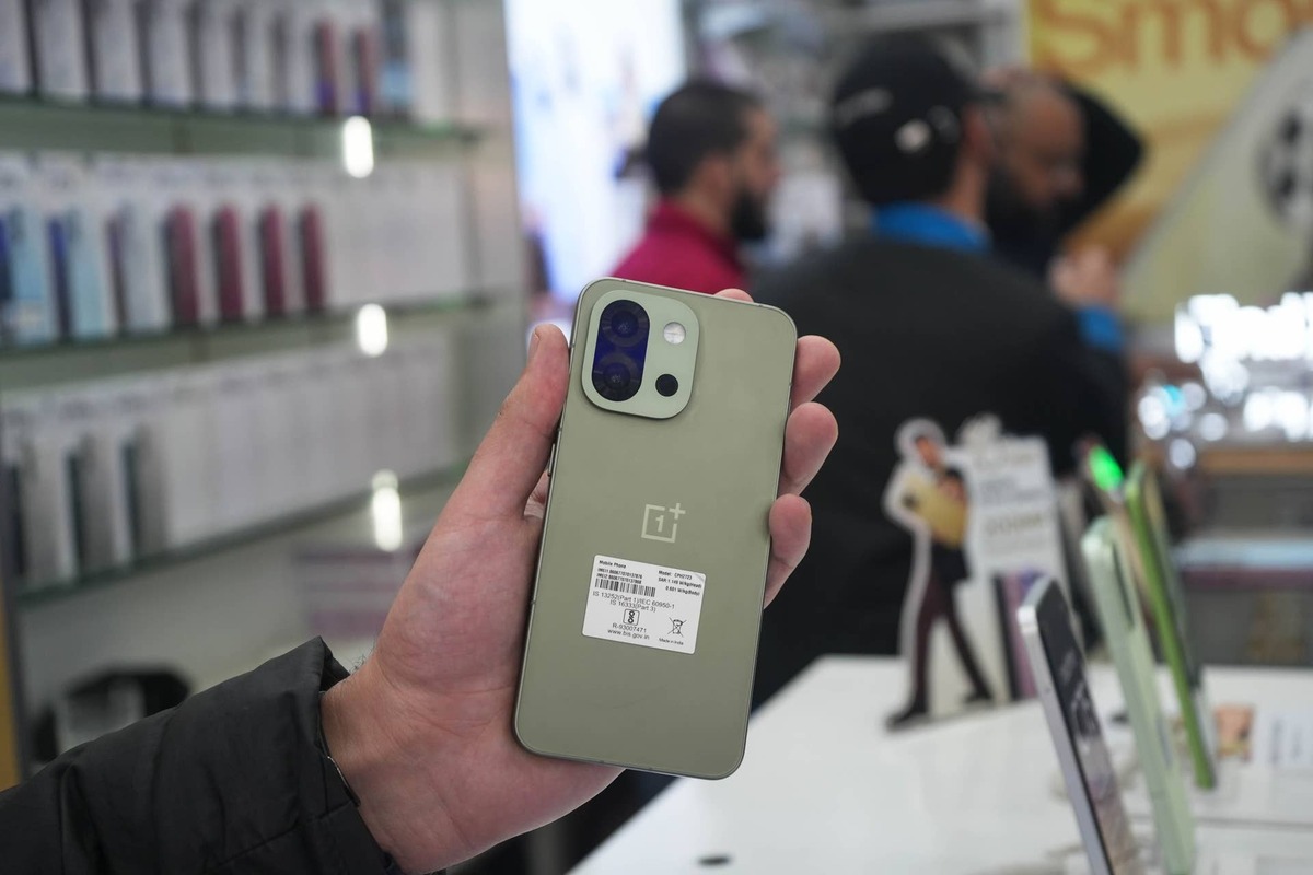  OnePlus is exiting the US as its cheap-phone economics finally stop working. 