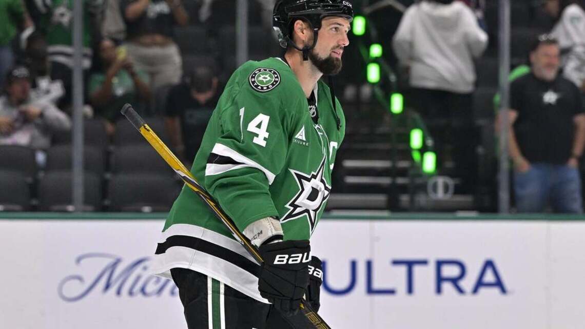Rested Stars begin bounce-back bid against revamped Blues