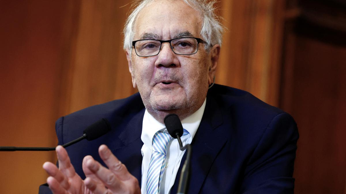 Former U.S. Representative Barney Frank (D-MA) speaks during a bill enrolment ceremony for "The Respect for Marriage Act" on Capitol Hill, in Washington, U.S., December 8, 2022. REUTERS/Evelyn Hockstein/File Photo