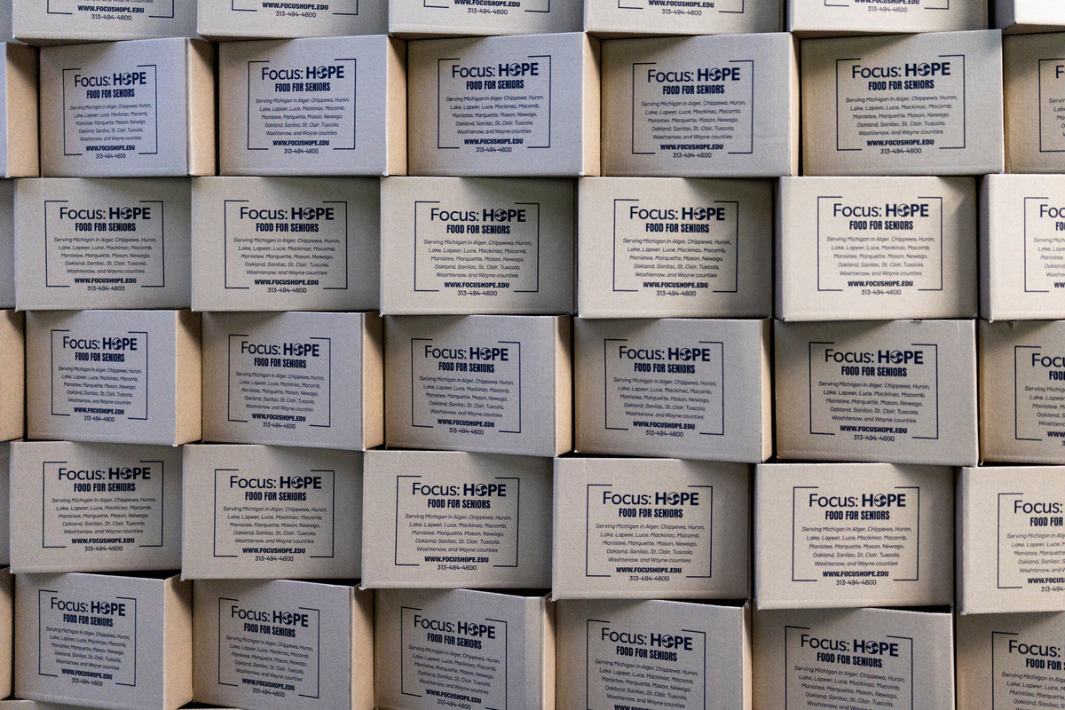 High gas prices strain Detroit's hungry and food banks ahead of midterm ...