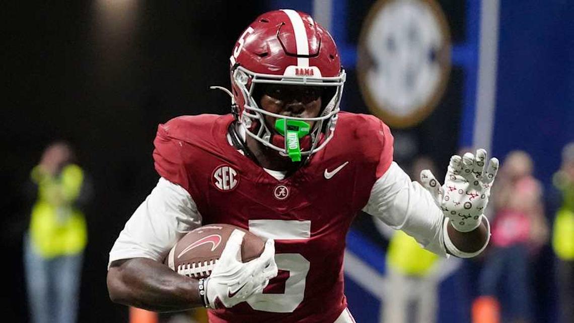  Dec 6, 2025; Atlanta, GA, USA; Alabama wide receiver Germie Bernard (5) runs with the ball after making a catch during the game with Georgia at Mercedes-Benz Stadium. Mandatory Credit: Gary Cosby Jr.-Tuscaloosa News | Gary Cosby Jr. / USA TODAY NETWORK via Imagn Images 