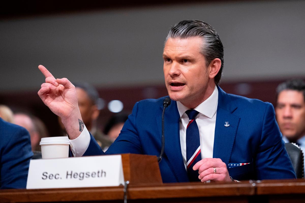  Secretary of Defense Pete Hegseth testifies before the Senate Armed Services Committee, on Capitol Hill, in Washington, Thursday, April 30, 2026. (AP Photo/Cliff Owen) 
