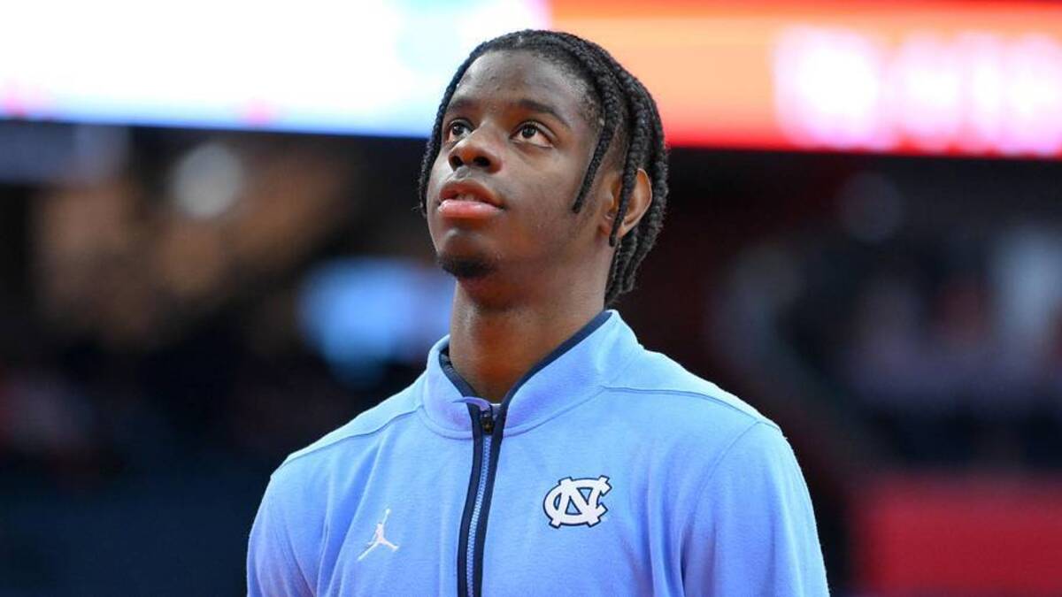  Feb 21, 2026; Syracuse, New York, USA; North Carolina Tar Heels forward Caleb Wilson (8) looks on prior to the game against the Syracuse Orange at the JMA Wireless Dome. | Rich Barnes-Imagn Images 