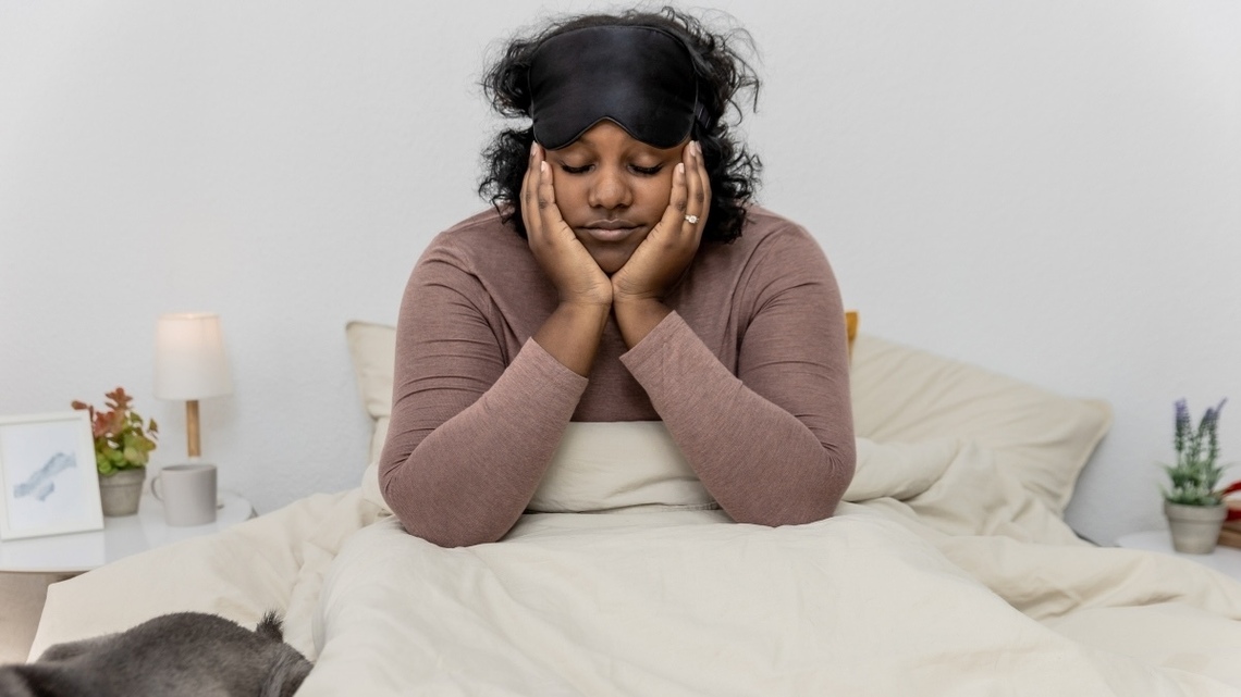 Does Lack of Sleep Cause Weight Gain? Yes—About 9 Pounds Per Year