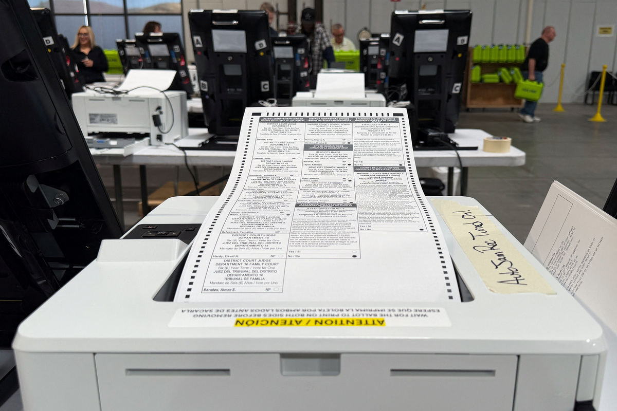 Seven subpoenas engulf Nevada election chief in key midterm battle ...