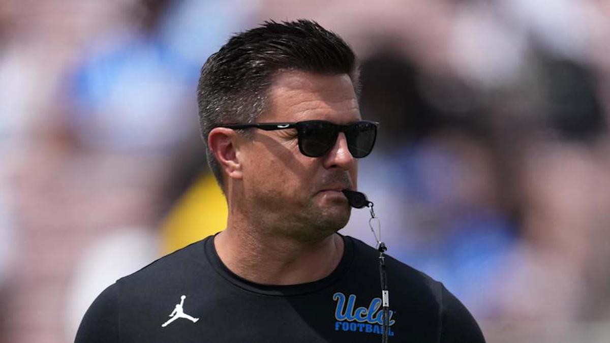  May 2, 2026; Pasadena, CA, USA; UCLA Bruins coach Bob Chesney reacts during the spring game at Rose Bowl. Mandatory Credit: Kirby Lee-Imagn Images | Kirby Lee-Imagn Images 