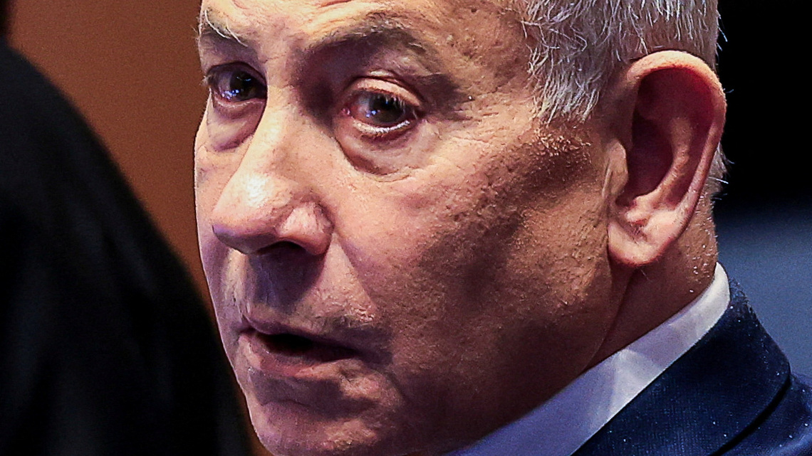 Netanyahu says Iran is top agenda in meeting with Trump