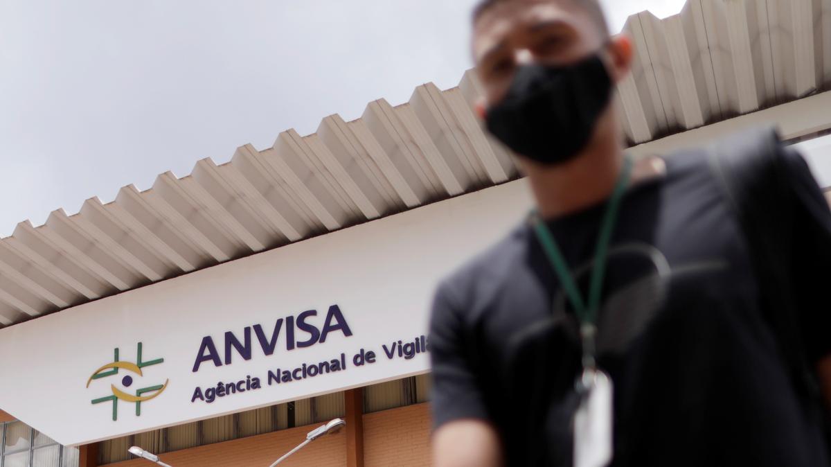FILE PHOTO: A general view of the Brazilian health regulator Anvisa headquarters in Brasilia, Brazil February 23, 2021. REUTERS/Ueslei Marcelino/ File Photo