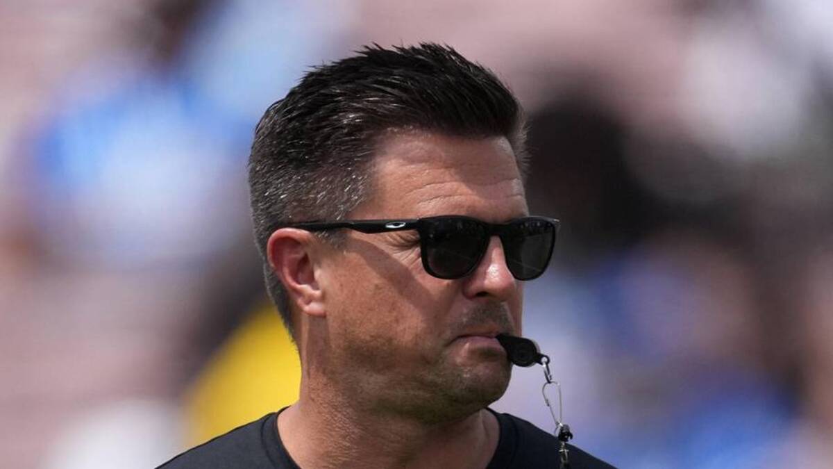  May 2, 2026; Pasadena, CA, USA; UCLA Bruins coach Bob Chesney reacts during the spring game at Rose Bowl. Mandatory Credit: Kirby Lee-Imagn Images | Kirby Lee-Imagn Images 