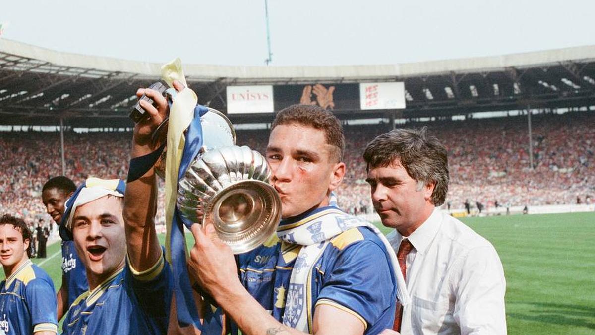  Vinnie Jones was the leader of "The Crazy Gang." | Getty/Daily Mirror/Mirrorpix 