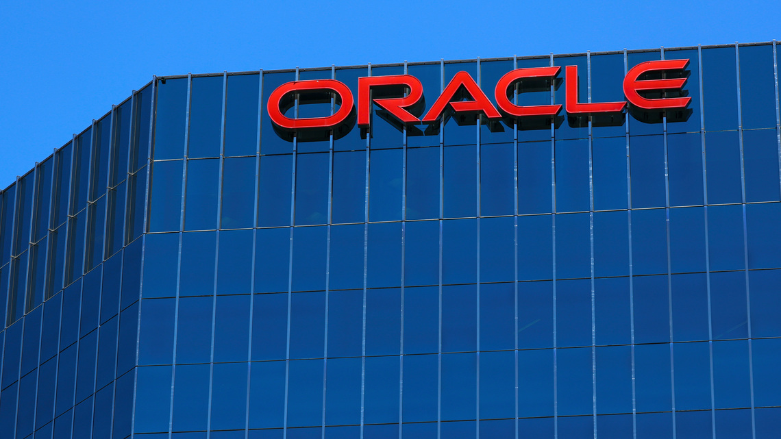Analysis-Oracle, Blue Owl project delay sends ripples through AI financing, sources say 