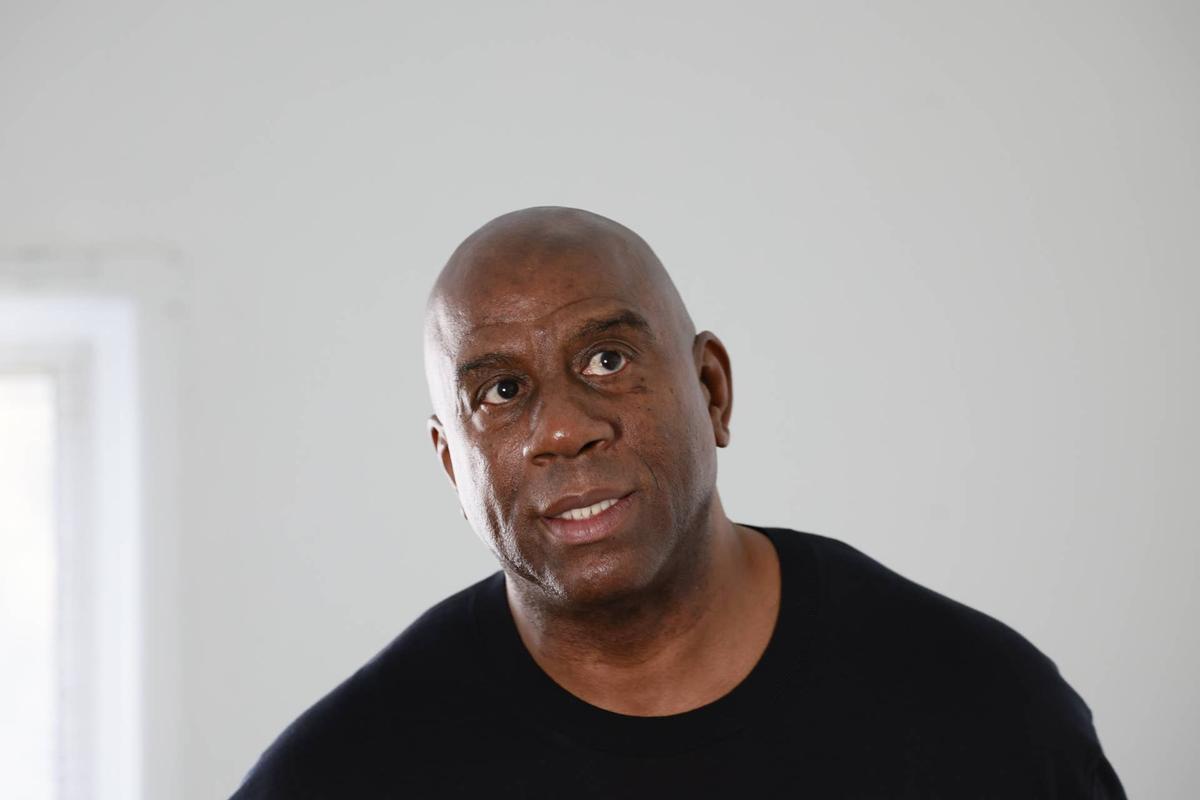  Magic Johnson speaks out.(Allen J. Schaben / Los Angeles Times via Getty Images) 