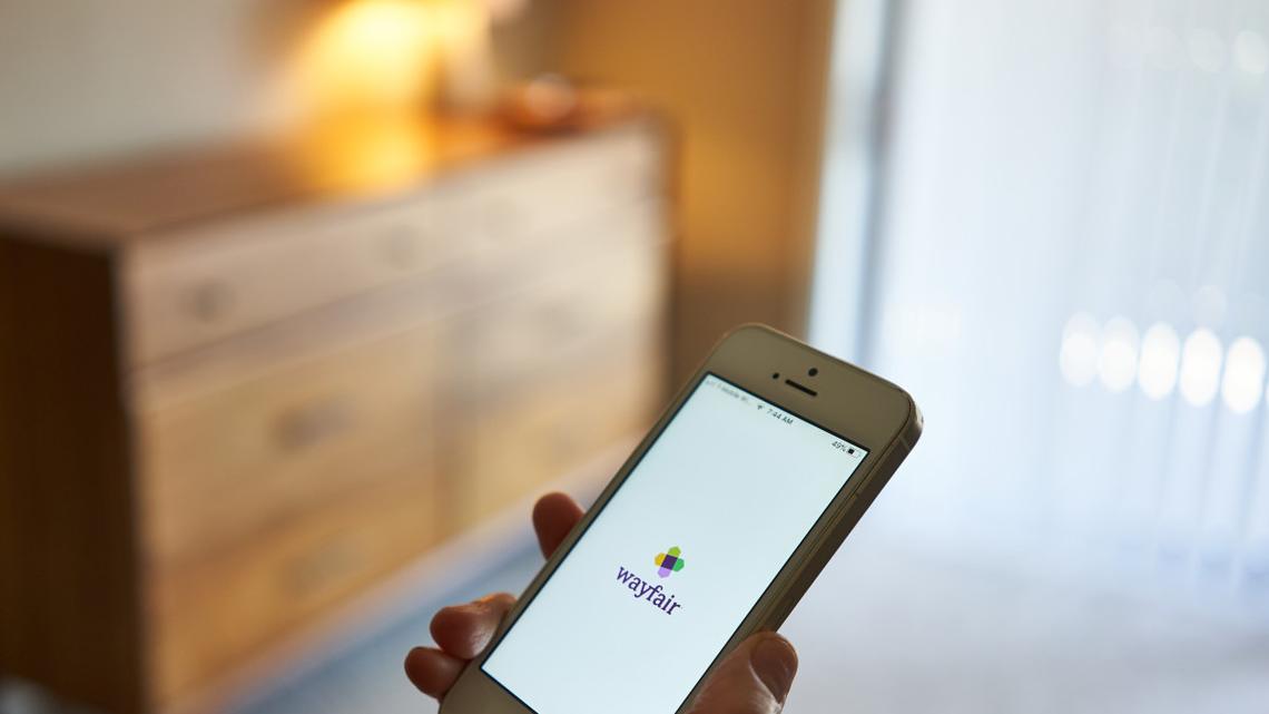 Wayfair Just Dropped the Orthopedic Dog Couch Bed Your Pup Deserves, and We Are Obsessed 