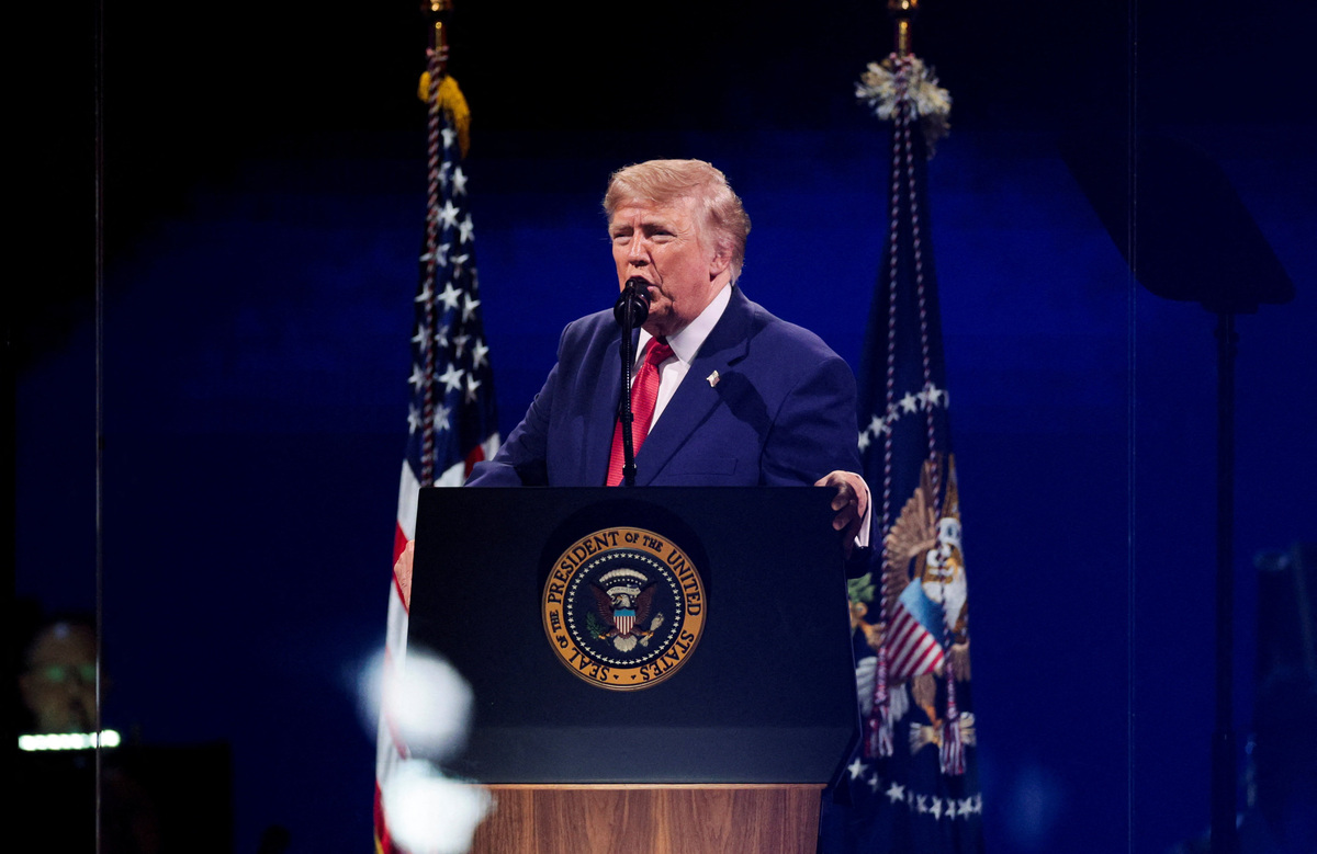 U.S. President Donald Trump speaks at a Fourth of July rally, marking the 250th anniversary of U.S. independence, on the National Mall in Washington, D.C., U.S., July 4, 2026. REUTERS/Evan Vucci