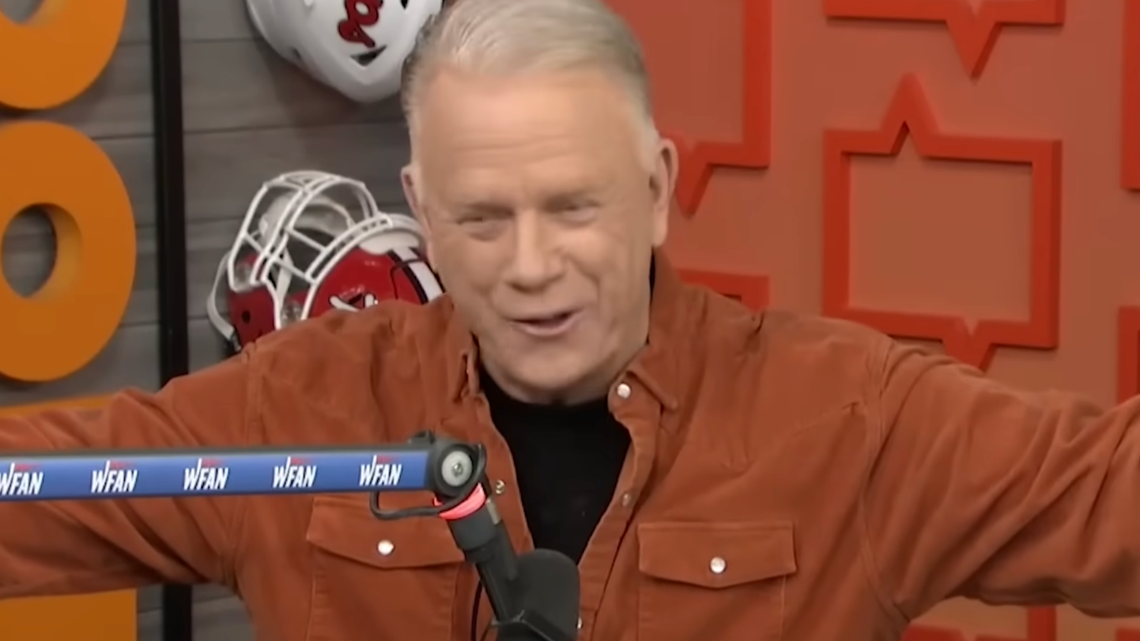 Terrell Owens Calls Out Boomer Esiason For 'Bonehead' Rant About Jaxson Dart 