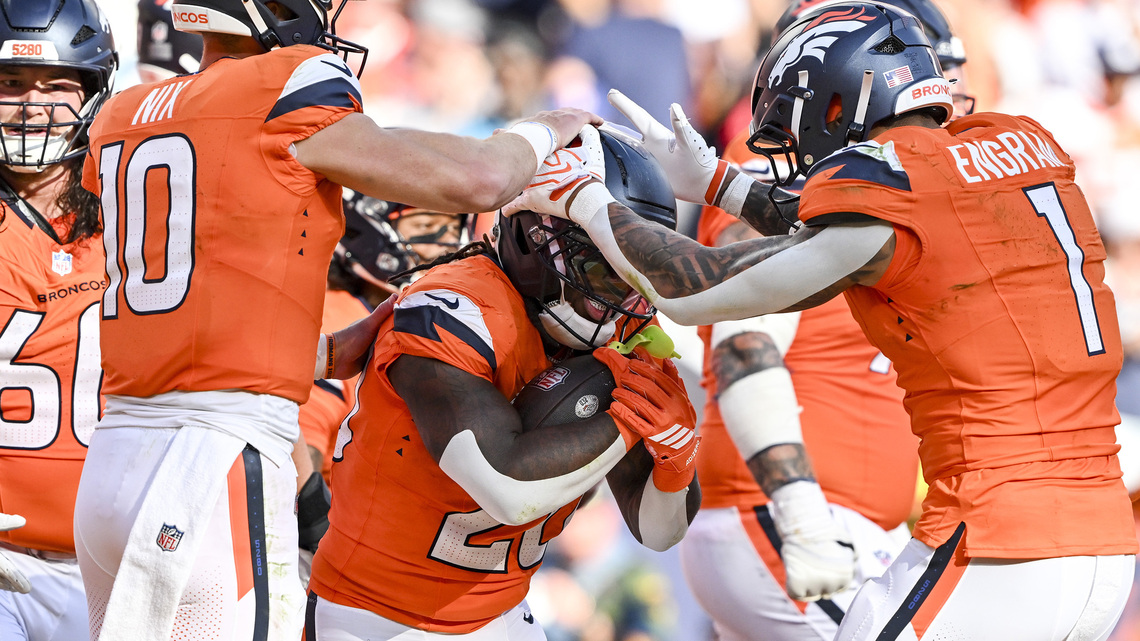 Broncos defense rallies against Jaguars on short week after parking lot film session 