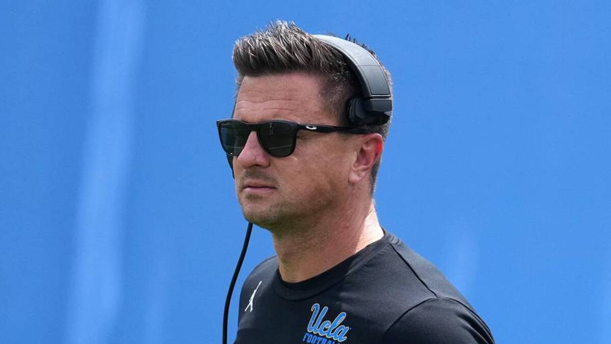  May 2, 2026; Pasadena, CA, USA; UCLA Bruins coach Bob Chesney reacts during the spring game at Rose Bowl. Mandatory Credit: Kirby Lee-Imagn Images | Kirby Lee-Imagn Images 