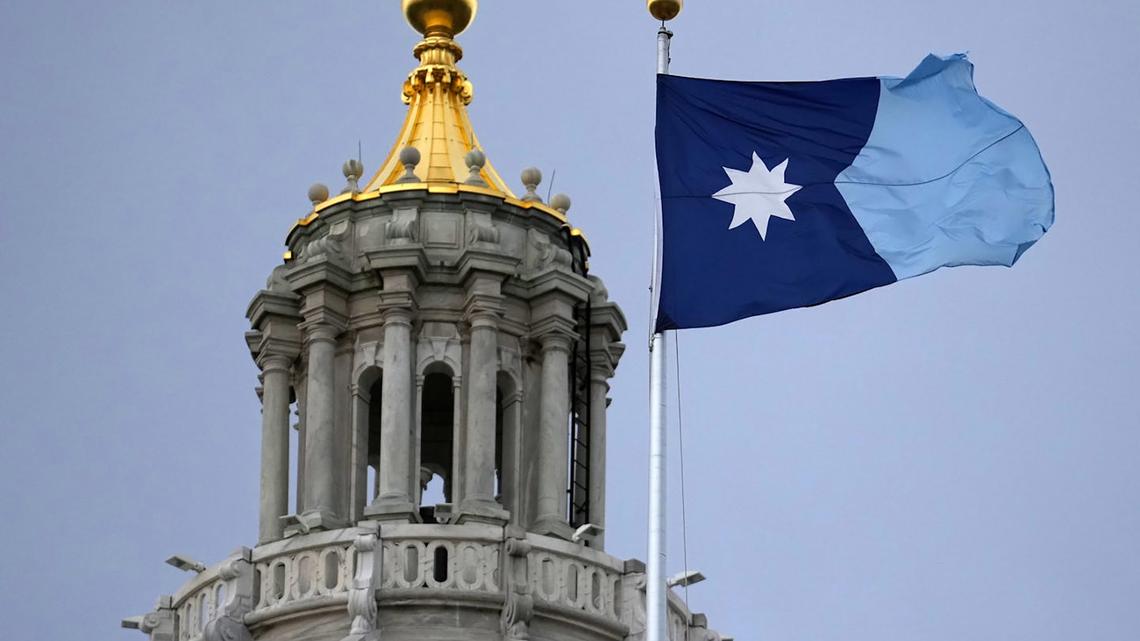 Minnesota flag sales soar during ICE surge 